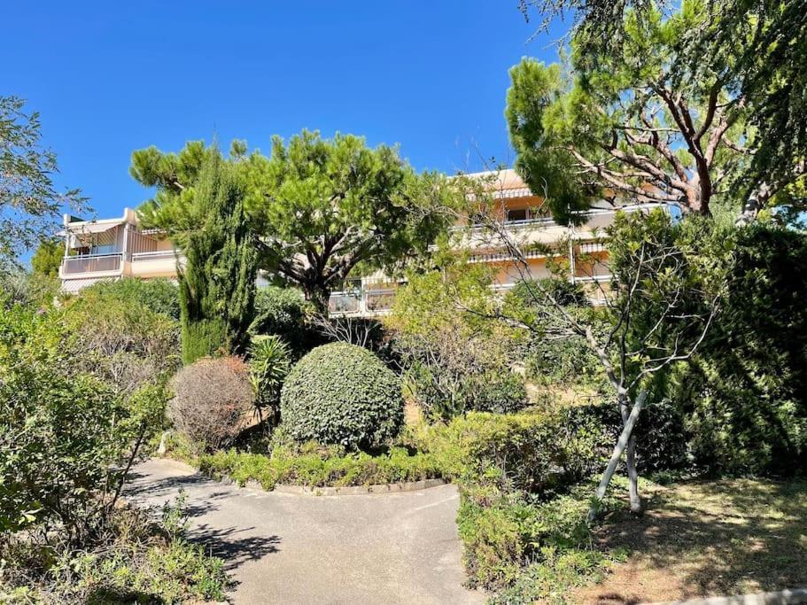 Tout Proche Gare Et Port, Vue Mer, Clim Et Parking Bandol Esterno foto
